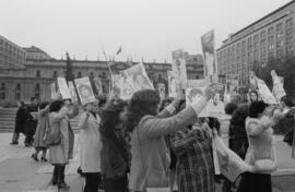 Mujeres protestando