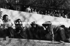 Todos juntos escondidos, visita del Papa Juan Pablo II, Alameda Bernardo O'Higgins, Santiago 1 de...