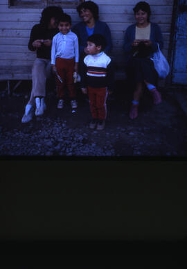 Mujeres y niños