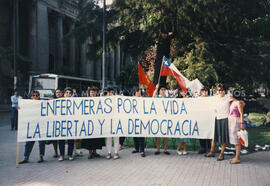 Pancarta: “Enfermeras por la vida, la libertad y la democracia”