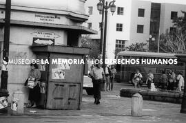 TEMOR TRAS EL QUIOSCO, Avenida Ricardo Cumming, Santiago