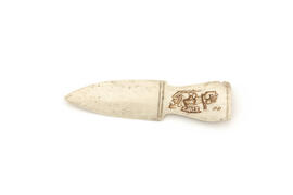 Cuchillo decorativo 2