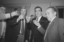 Brindis por elecciones