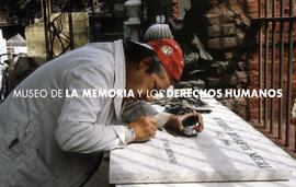 Rodrigo Rojas, Presente, 1986 gravestone